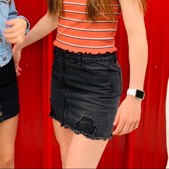 Black refuge skirt - Picture 4 of 6